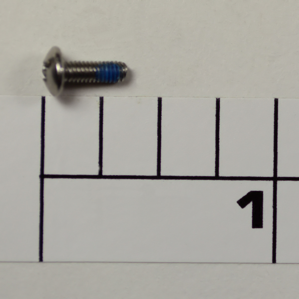 36-CLA2000 Screw, Line Roller Screw (Phillips Round Head)